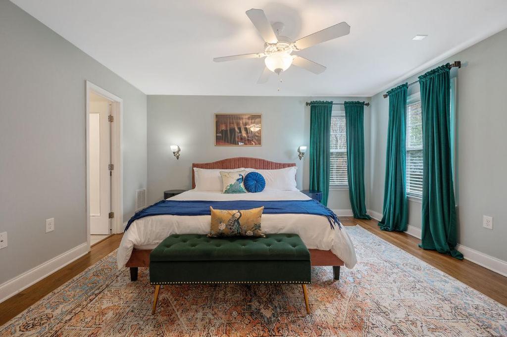 New Victorian Theme, 3Br, Lrg Backyard Close To Pnc Arena, Downtown, And Rdu Airport رالي المظهر الخارجي الصورة