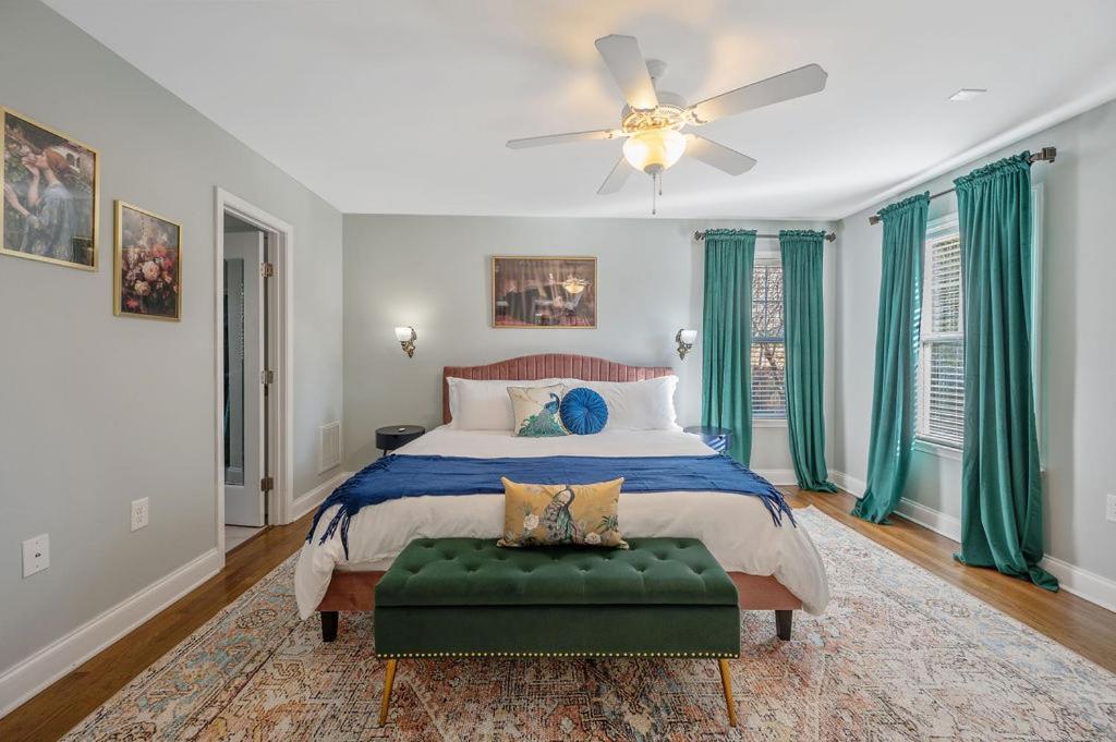 New Victorian Theme, 3Br, Lrg Backyard Close To Pnc Arena, Downtown, And Rdu Airport رالي المظهر الخارجي الصورة